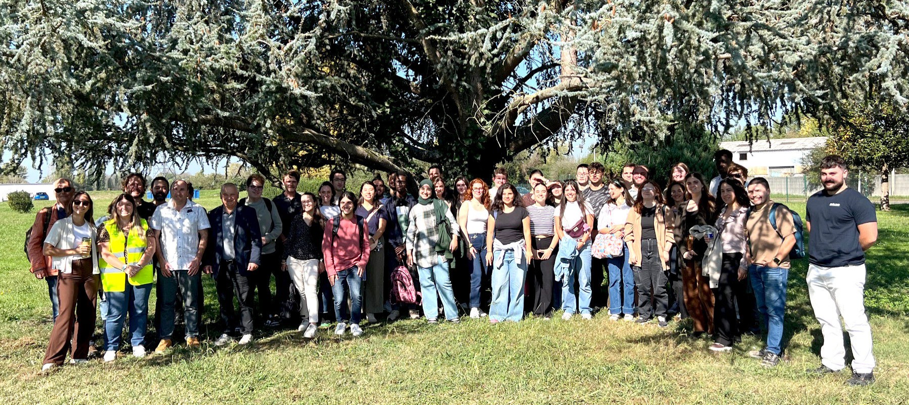 Etudiants & enseignants de la Graduate School GREEN. Crédit photo : Jérémie Reynaud  Etudiants & enseignants de la Graduate School GREEN. Crédit photo : Jérémie Reynaud