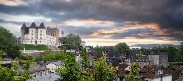 Ville de Pau - Crédit Photo : Adobe Stock