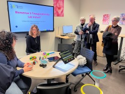 photo qui permet de visualiser les mobilit&eacute;s et objets adapt&eacute;s &agrave; l'apprentissage inclusif